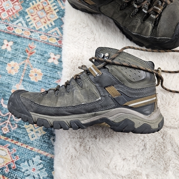 Keen 1017787 Men's TARGHEE III Waterproof Mid Hiking Boots US 8 - Picture 12 of 13